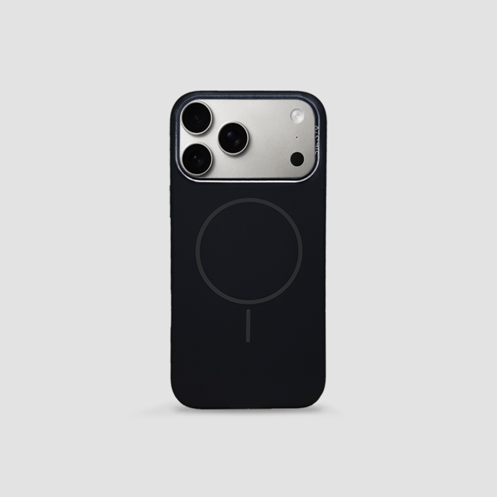 Classic Case (MagSafe) Atomic Gear - case MagSafe para iPhone - iPhone 17 Pro Max negro - foto 1 de 16